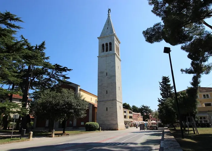 Tamaris, 600 M From The *