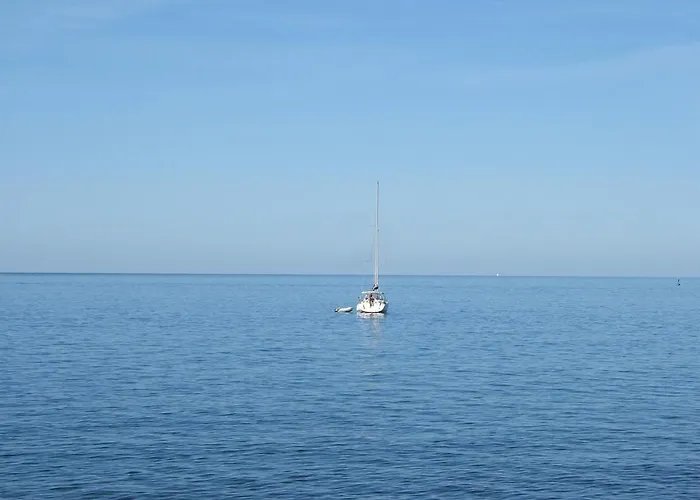 Tamaris, 600 M From The Lejlighed Novigrad Istria