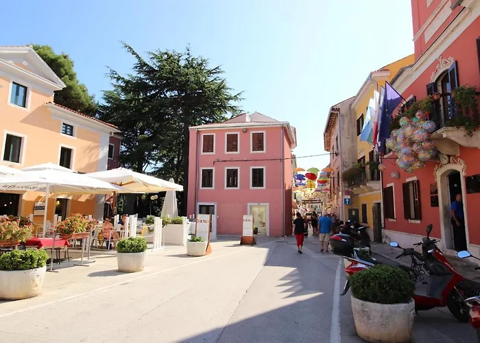 Tamaris, 600 M From The *