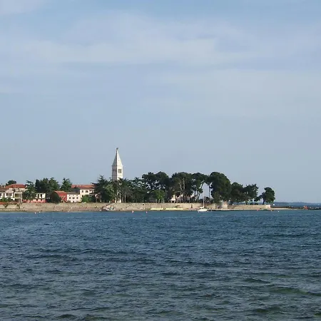 Apartment Tamaris, 600 M From The Novigrad Istria